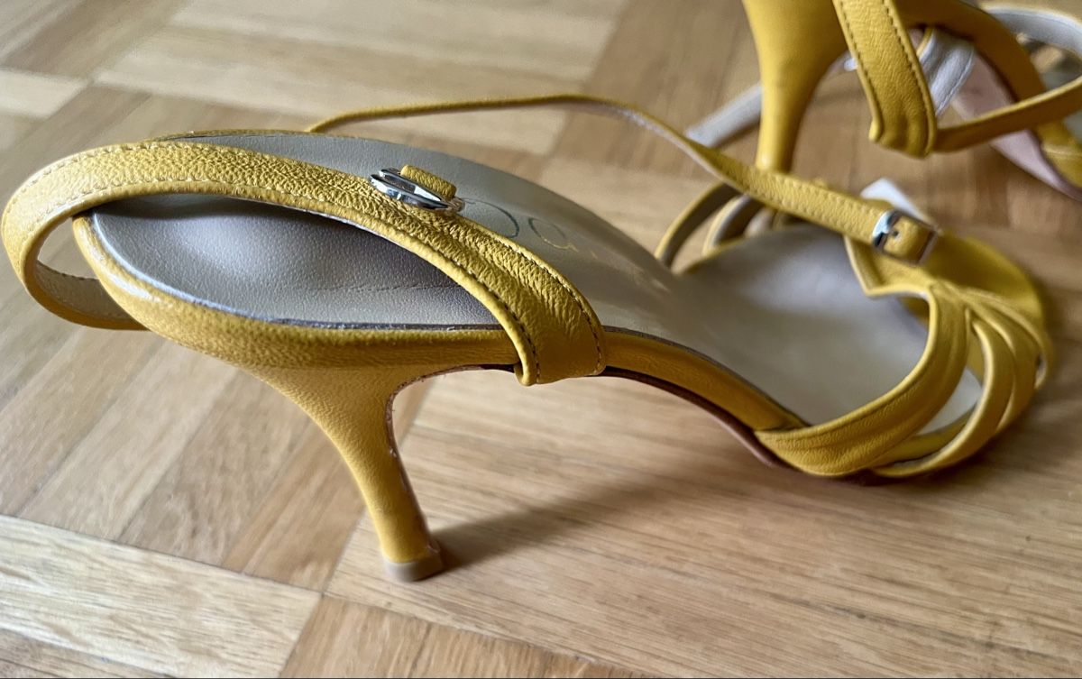 Scarpe da donna: Tango Shoes Odile – Usato da Zurich venduto da pin_bhs8 1