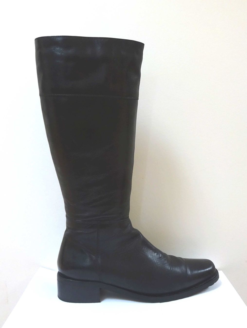 Scarpe da donna: Leder Stiefel - schwarz - Grösse 37 – Usato da Zofingen venduto da Justizia_01