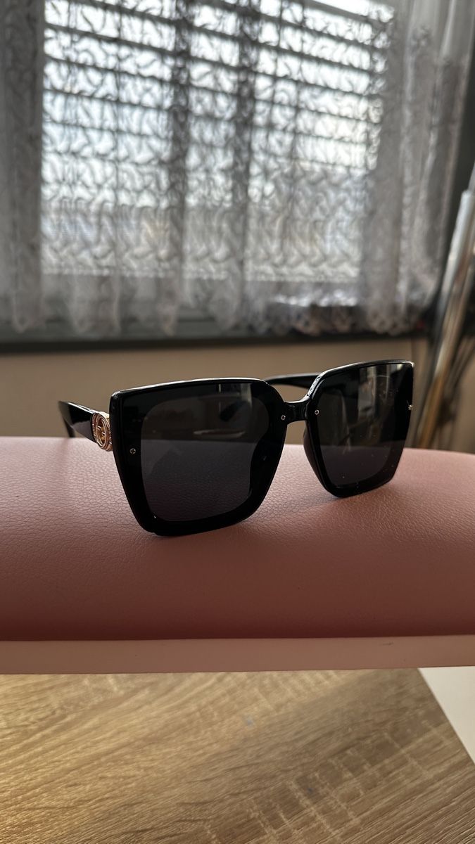 Occhiali & Lenti: Sonnenbrille Schwarz  Neuwertig – Nuovo (secondo la descrizione) da Winterthur venduto da -BeHappy24- 7