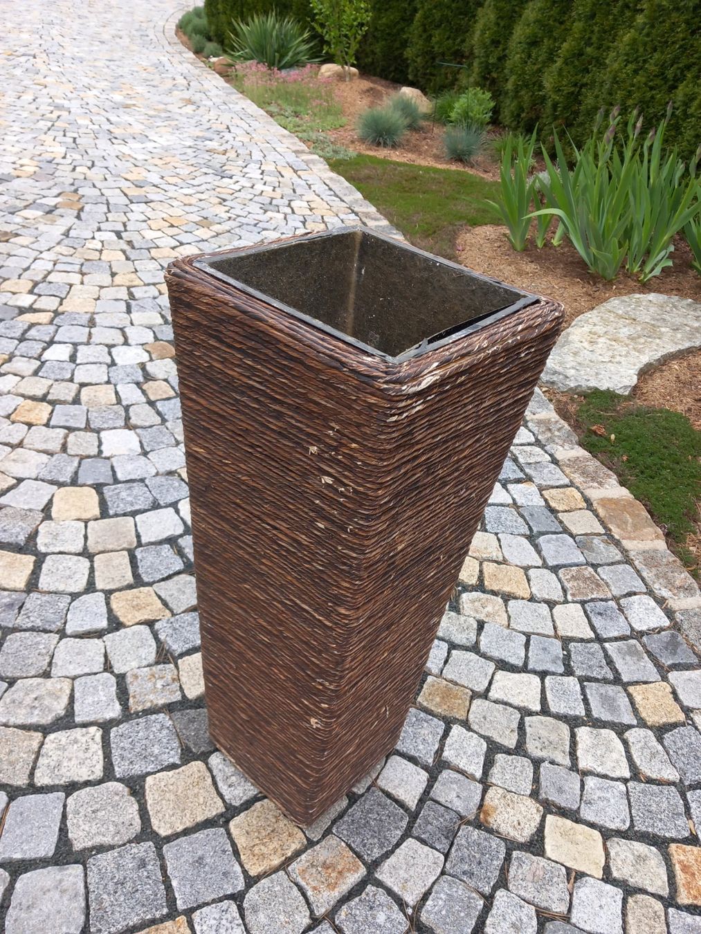 Vasi per fiori: Vase pour plantation – Usato da Troinex venduto da awh_m65m 3