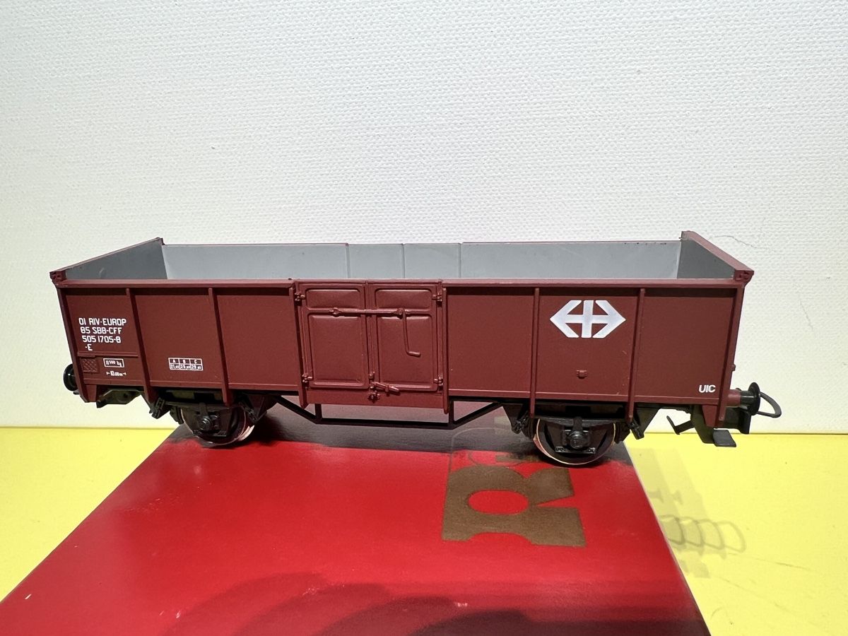 Rivarossi Modelleisenbahnen: Rivarossi Güterwagon SBB Serie E HO – Neu und originalverpackt aus Weinfelden von Kammerflimmern 1