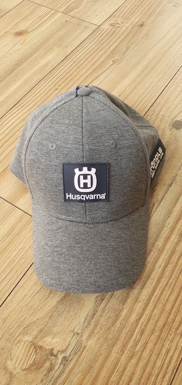 Altro in  Abbigliamento & Accessori: Husqvarna Cap/Kappe, Grau, neu – Nuovo (secondo la descrizione) da Döttingen venduto da fonzi3