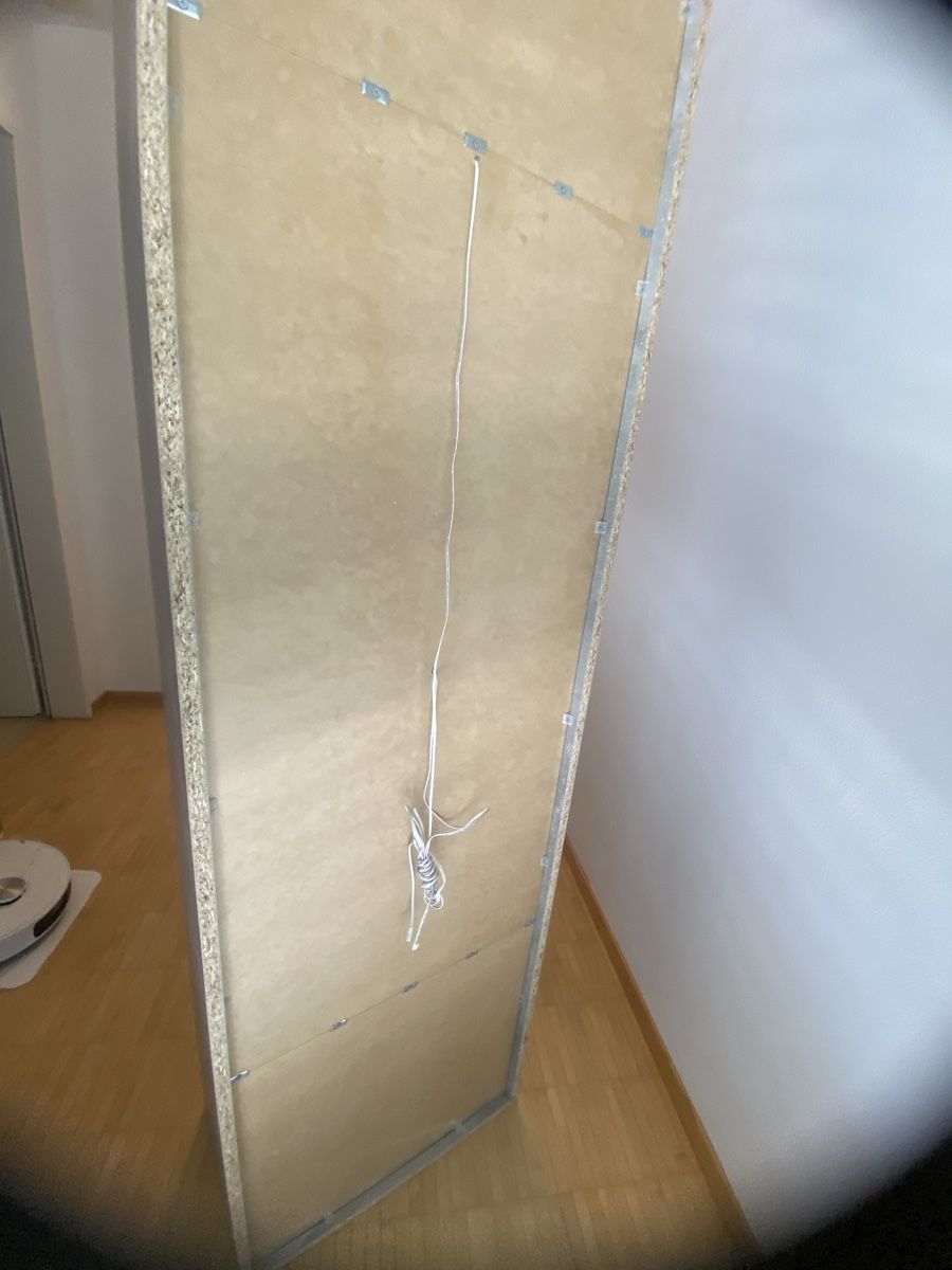 Vitrinen: Moderner LED-Vitrinenschrank – Neu (gemäss Beschreibung) aus Ilanz von joa_wmm9 4