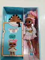 Poupée LOL Surprise OMG avec accessoires bon état