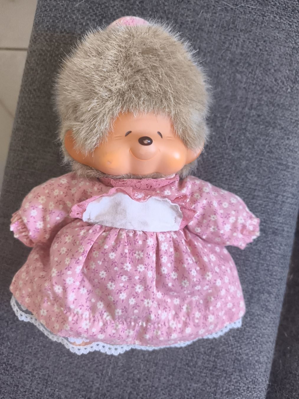 Statuette: Süsser Monchhichi Gr. 20cm mit Kleid – Usato da Gettnau venduto da guerkli36