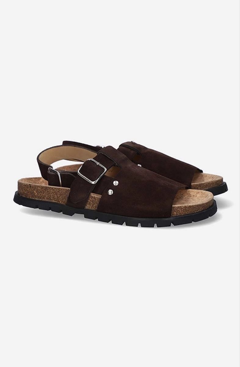 Apc Chaussures femmes: Sandales APC taille 37 – D'occasion à Bern par marinouzien