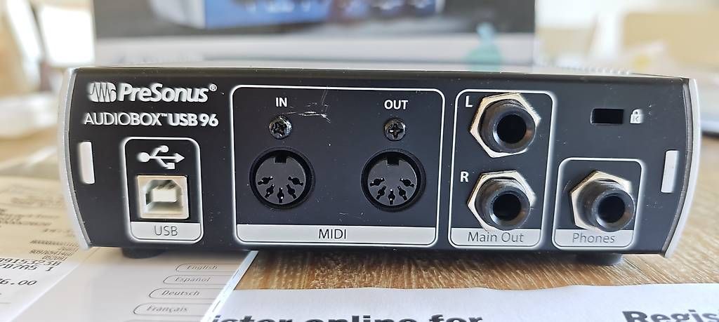 PreSonus Attrezzatura per studi di registrazione: Presonus Audiobox USB 96 – Usato da Bern venduto da Sanitetik 4