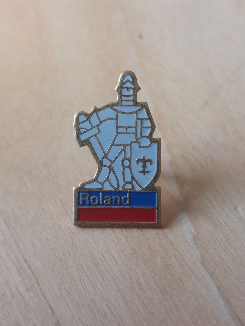 Placchette & Badge: 5 ROLAND - PIN – Usato da Gipf - Oberfrick venduto da Esnoopy 1