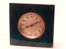 Vintage Tischuhr - nicht Tischwecker - mit Emaille?