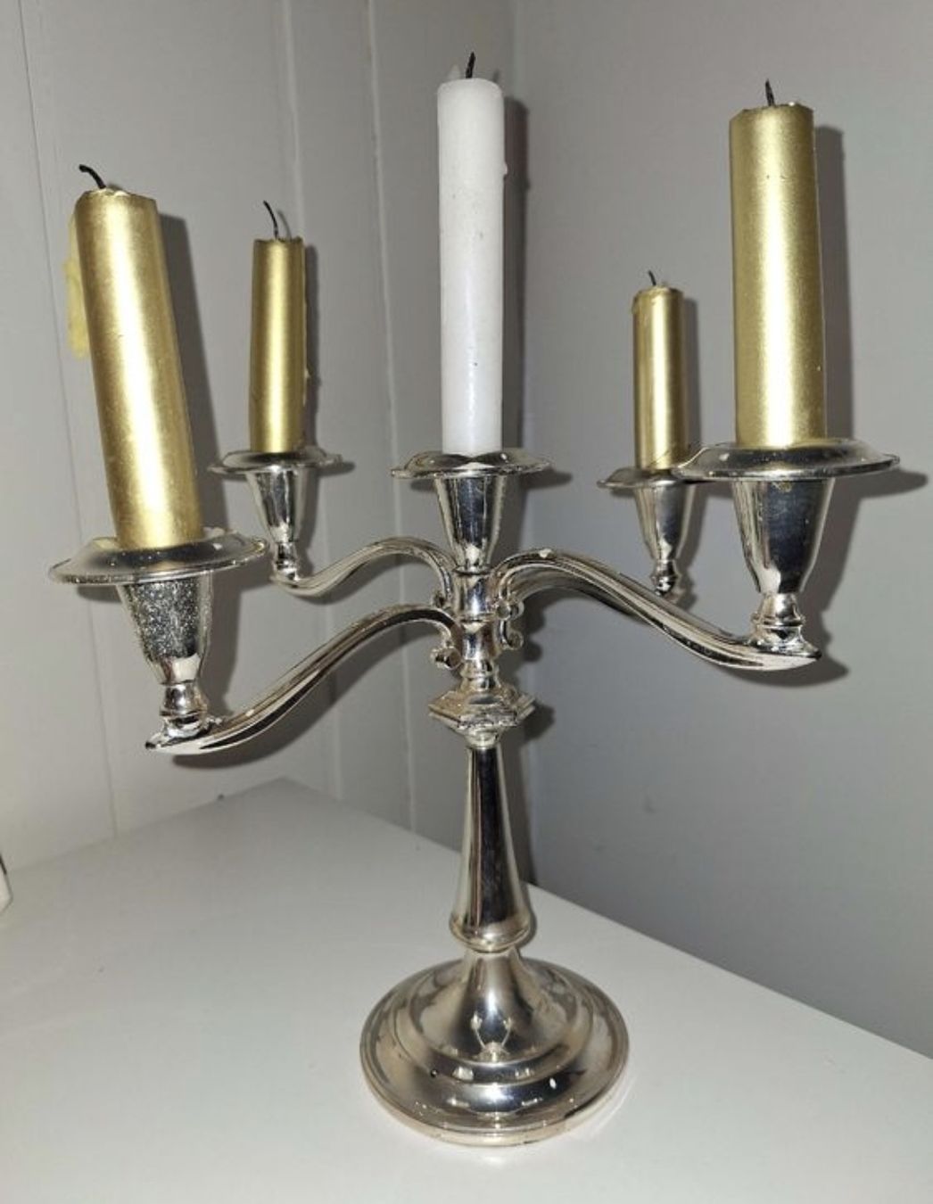 Portacandele: Candelabre 5 branches bon état – Usato da Tannay venduto da v1n1p00h 2