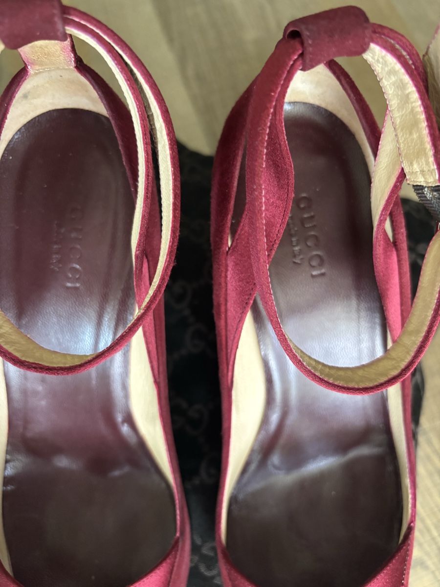 Gucci Chaussures femmes: Schuhen – D'occasion à Wichtrach par oem_7glc 2