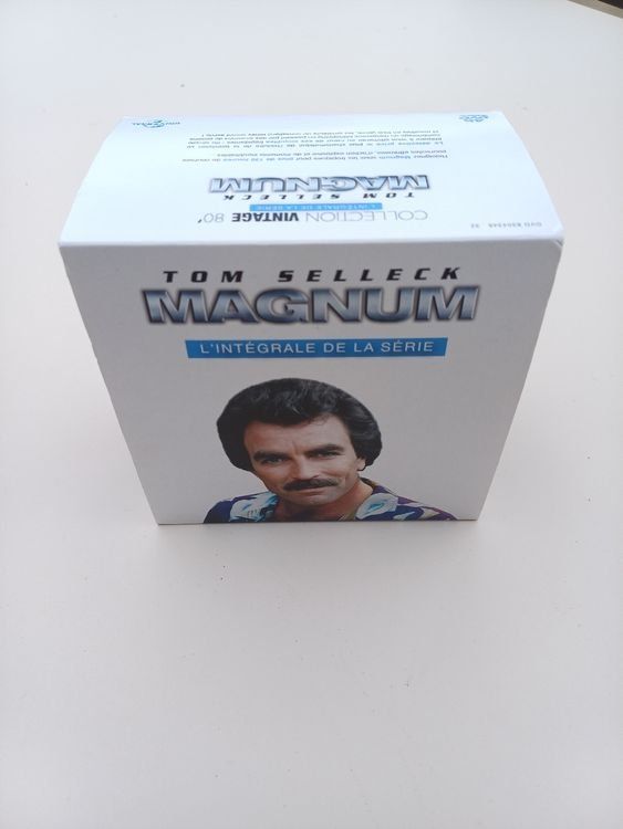 Tutti i DVDs: Magnum Serie mit Tom Sellek – Usato da Zürich venduto da Sbachmann