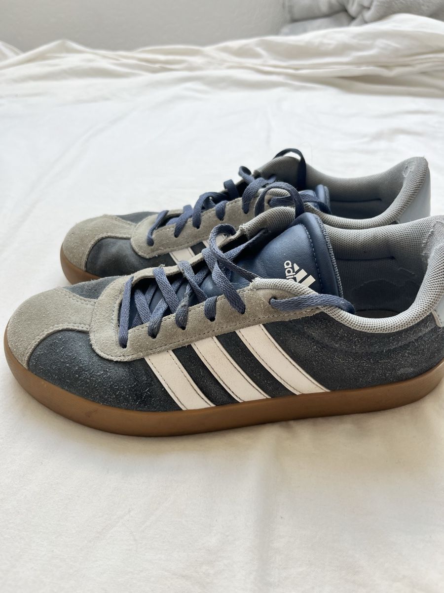 Adidas Scarpe da uomo: Adidas Sneakers bleu taille 38  – Usato da Lonay venduto da jes_8znz