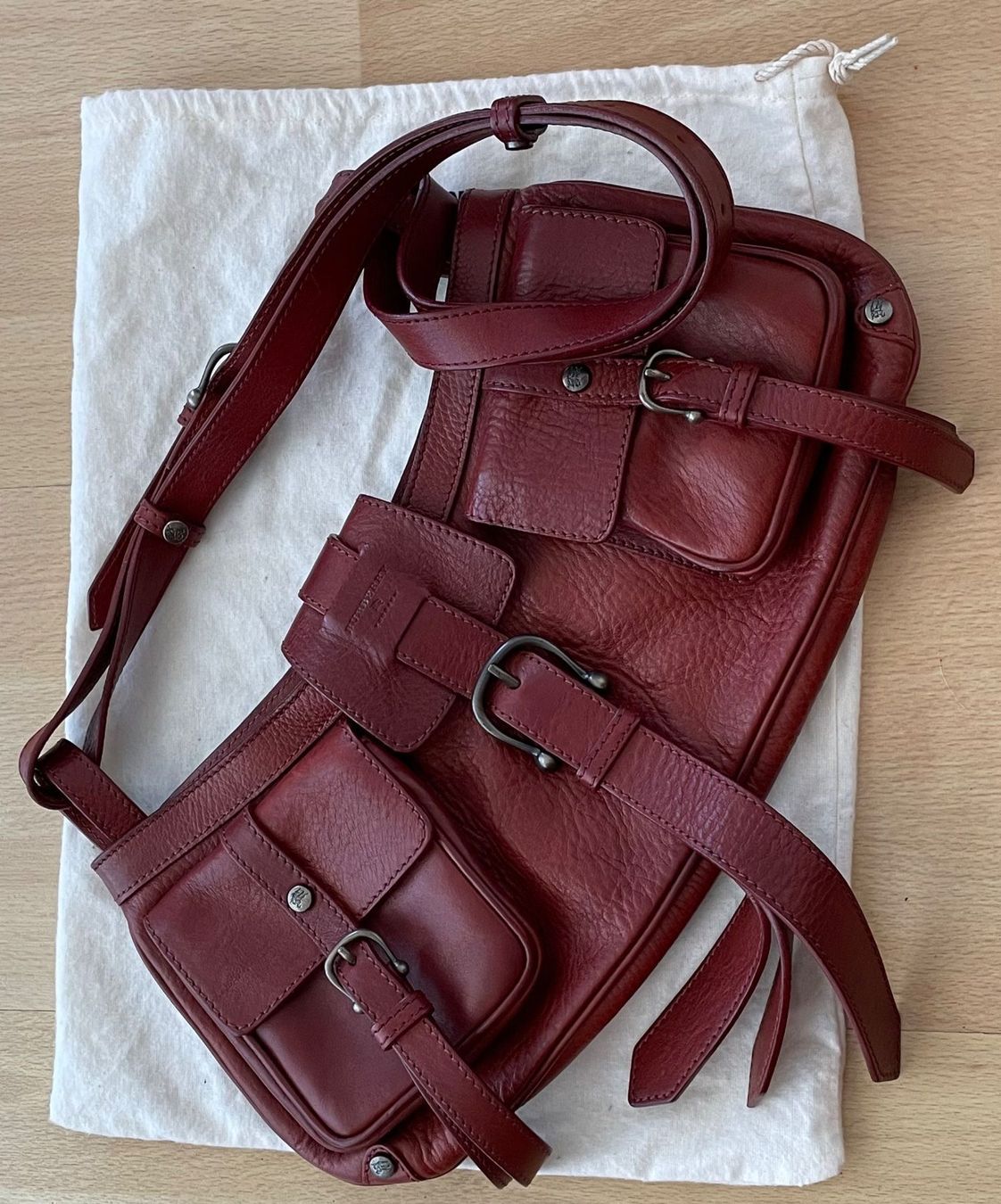 Burberry Taschen für Damen: Original Burberry Lederhandtasche – Gebraucht aus Rotkreuz von Kasli2410 1