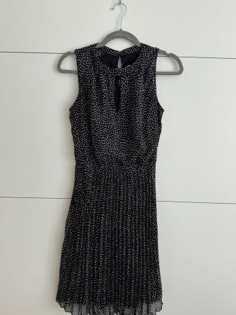 Midikleid gepunktet Gr. S