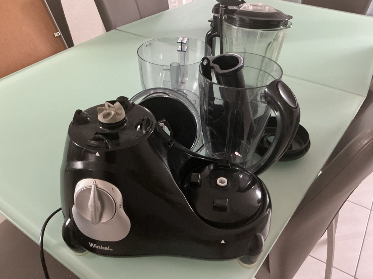Küchengeräte: Robot cuisine multifonctions  – Gebraucht aus Léchelles von Alessando10