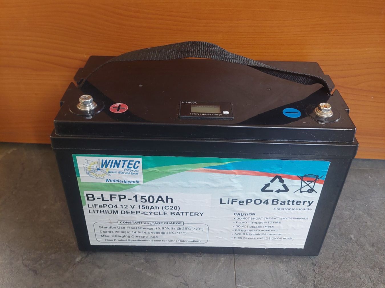 Solargeräte und Solarprodukte: Lithium Batterie – Gebraucht aus Mitlödi von milchkesseli