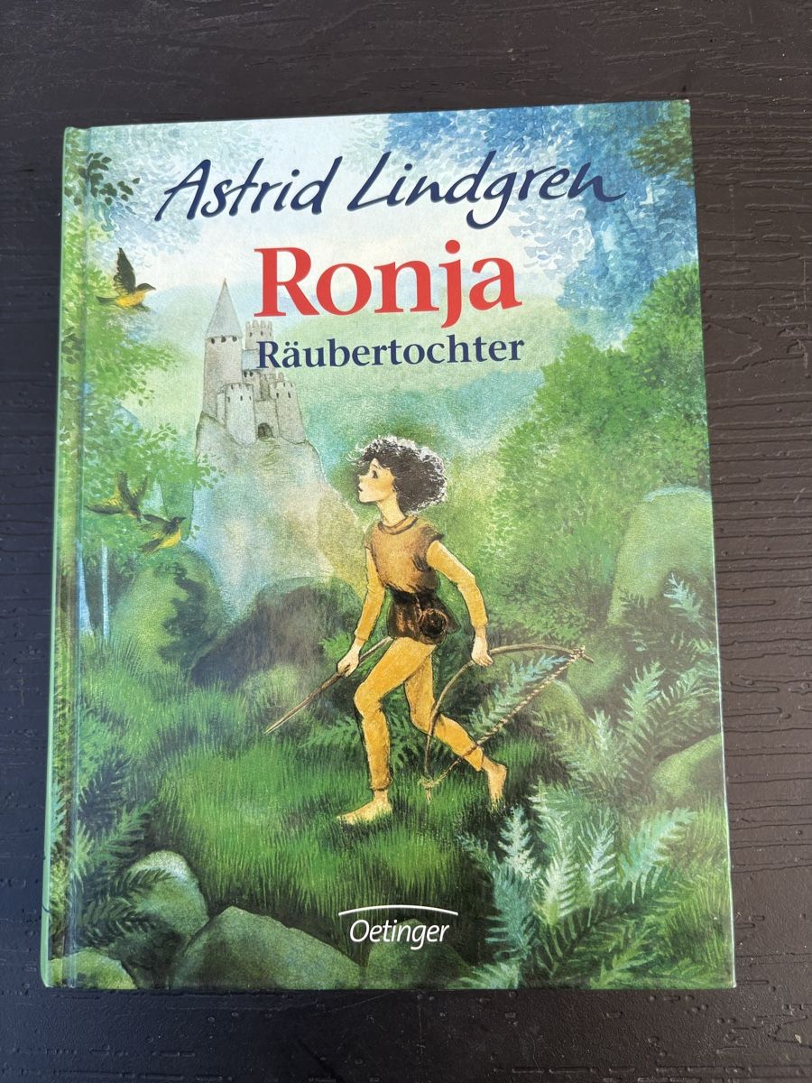 Livres: Astrid Lindgren Ronja Räubertochter Buch – D'occasion à Teufen AR par AykutS