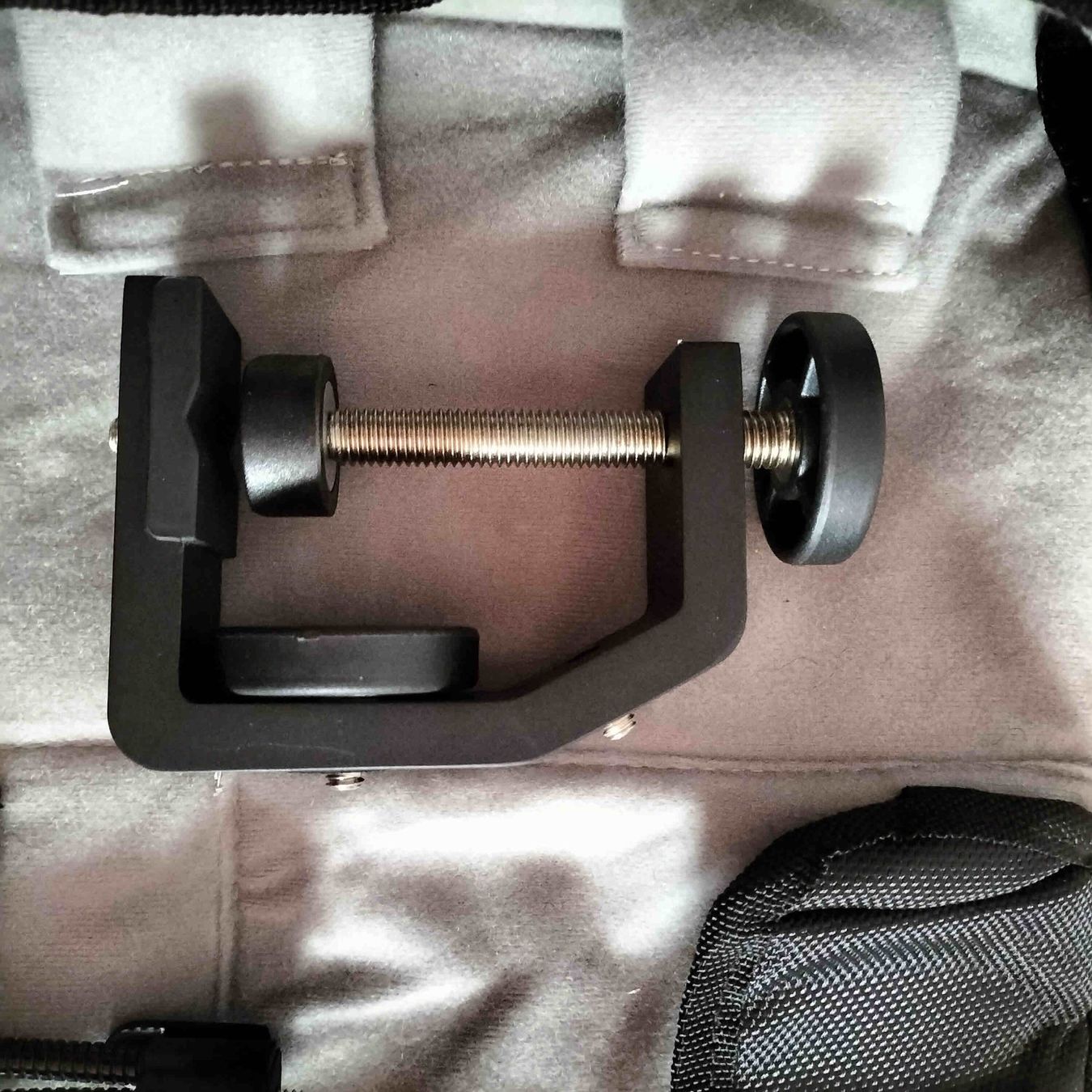 Altri Accessori: Cullmann Flexx, kit de fixation universel – Usato da La Chaux-de-Fonds venduto da tintin_mfe 2