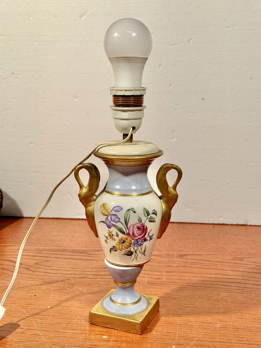 Lampade: TABLE LAMP, hand painted  porcelain – Usato da Lausanne venduto da artnouveau05 8