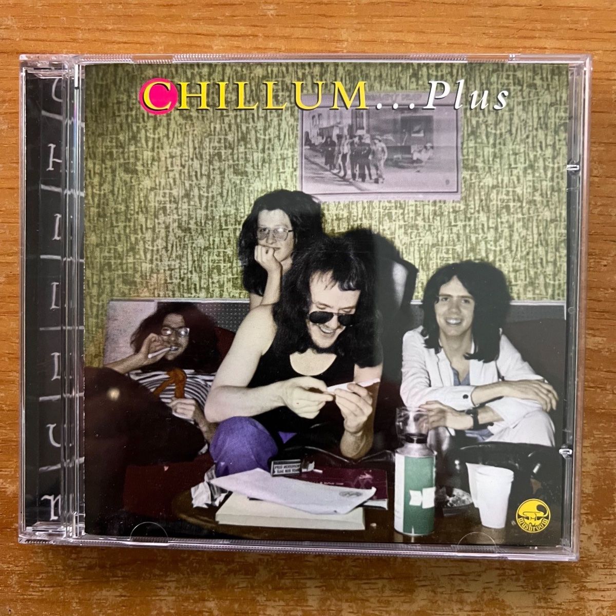 CD: Chillum - Plus / CD - 1. UK-Press. 1998 on CD - TOP – Usato da Gais venduto da soundcave57