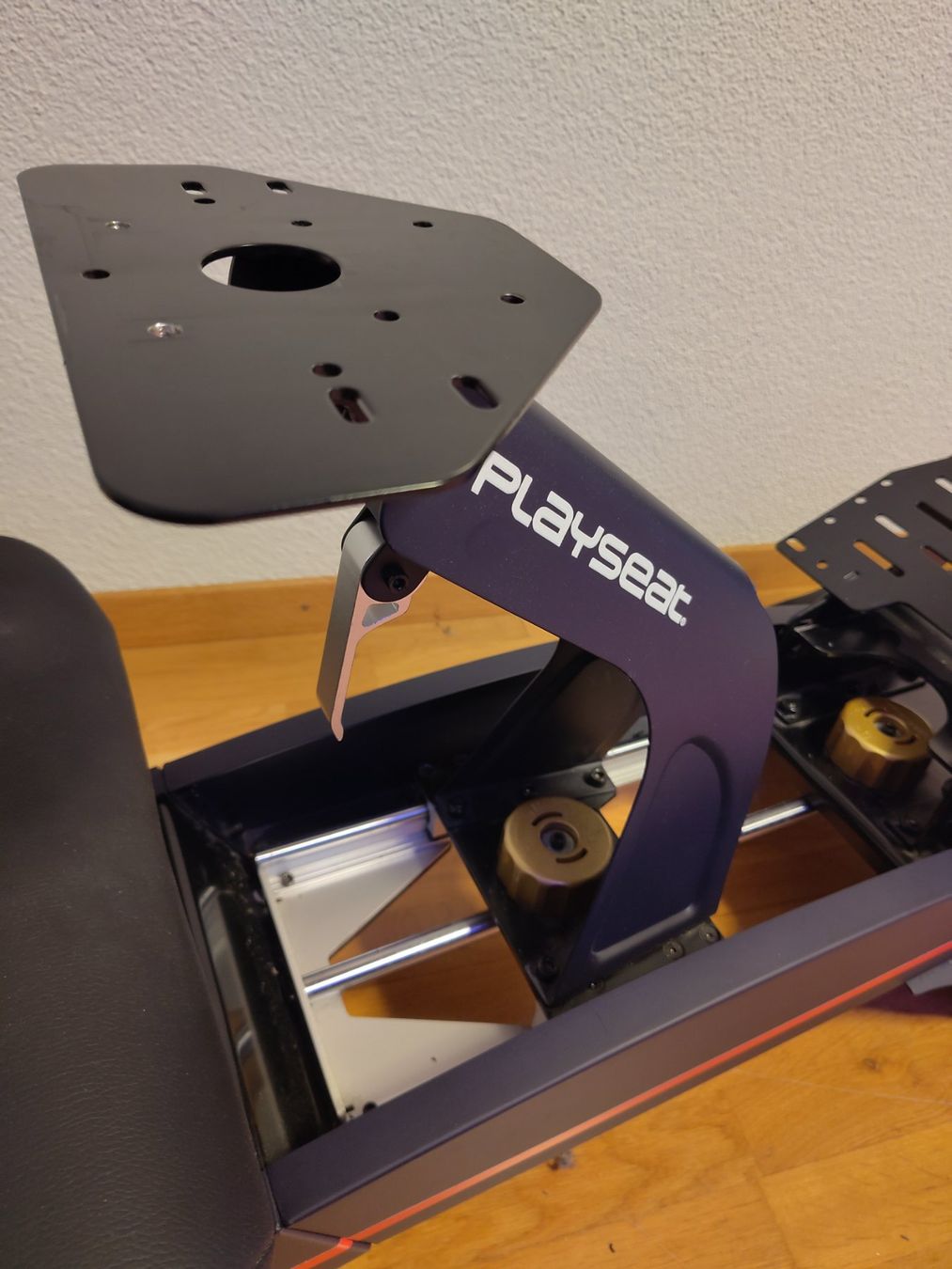 Playseat Sedie: Playseat Pro Formula Redbull Racing – Usato da Grabs venduto da fordmustangel 4