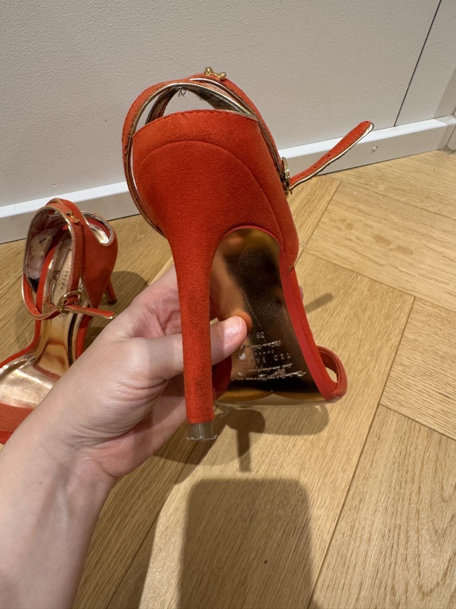 Ted Baker Scarpe da donna: Ted Baker highheels, EU size 36 – Usato da Schwyz venduto da ann_5w8m 7