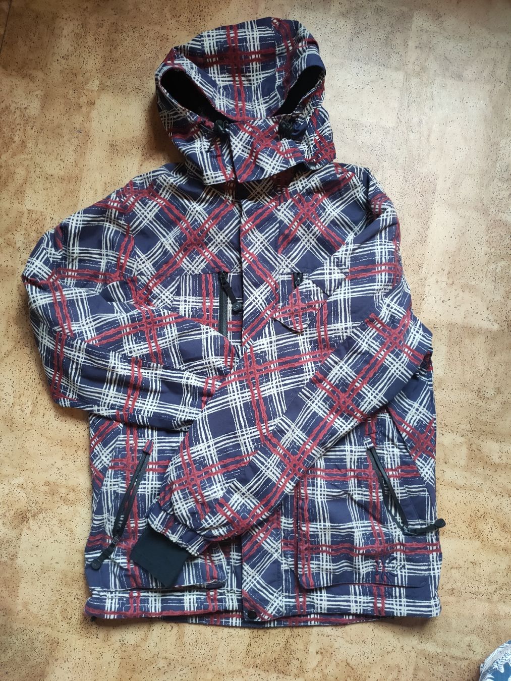 Obscure Vestes: Ski /Snowboard Jacke  – D'occasion à BUOCHS par episyode19 2