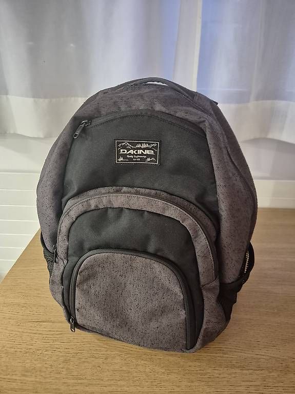 Rucksäcke: Dakine Rucksack – Gebraucht aus Melchnau von Rhabarber_98