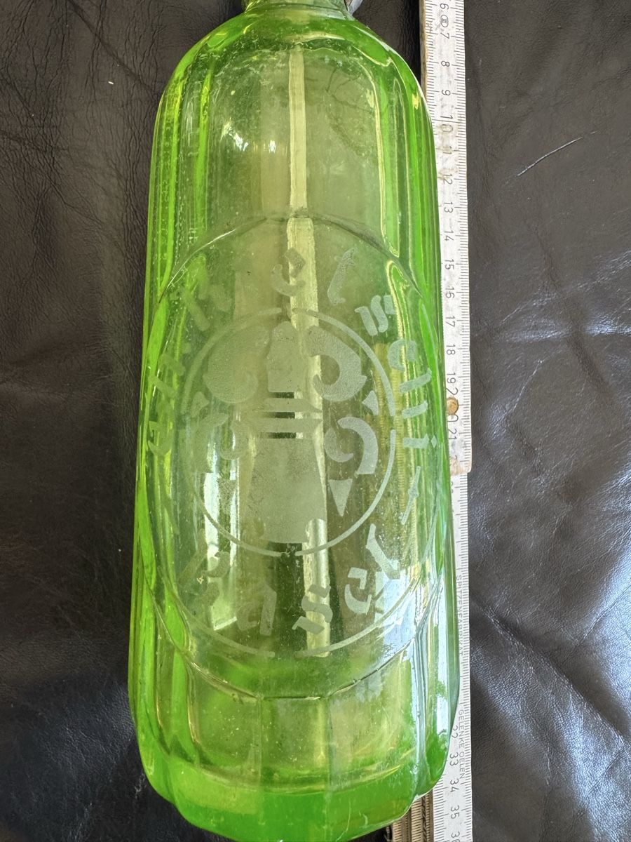 Flaschen: Siphonflasche Uranglas – Gebraucht aus St. Gallen von J00rdin 1