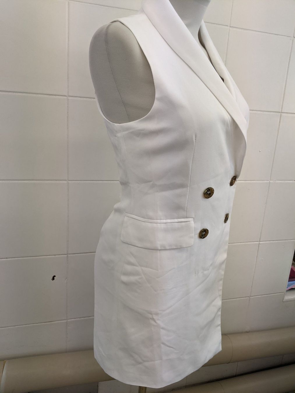 Kleider: Elegantes Sommerkleid GR S – Neu (gemäss Beschreibung) aus Langnau am Albis von Judithsebi 2