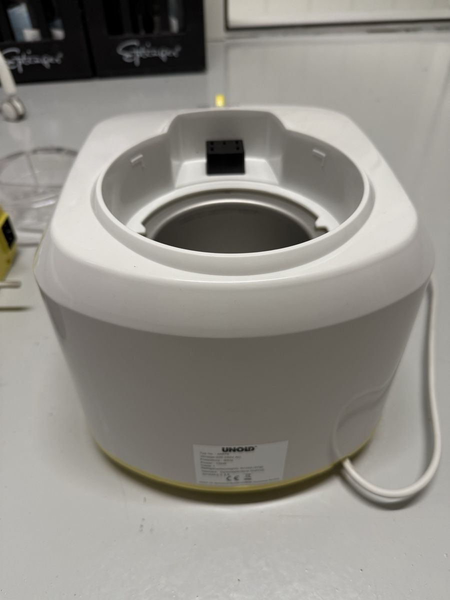 Betty Bossi Küchengeräte: Glacemaschine Betty Bossi – Gebraucht aus Lohn-Ammannsegg von nde_tx52 5