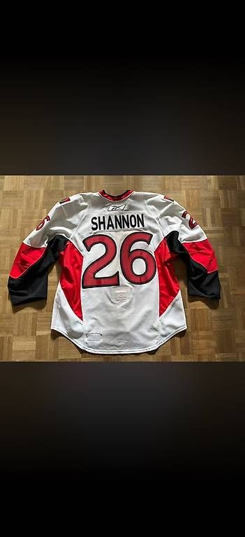 Canottiere & Pantaloni: Ottawa Senators Gameworn Jersey Ryan Shannon  – Usato da Boswil venduto da BryanBo7 1