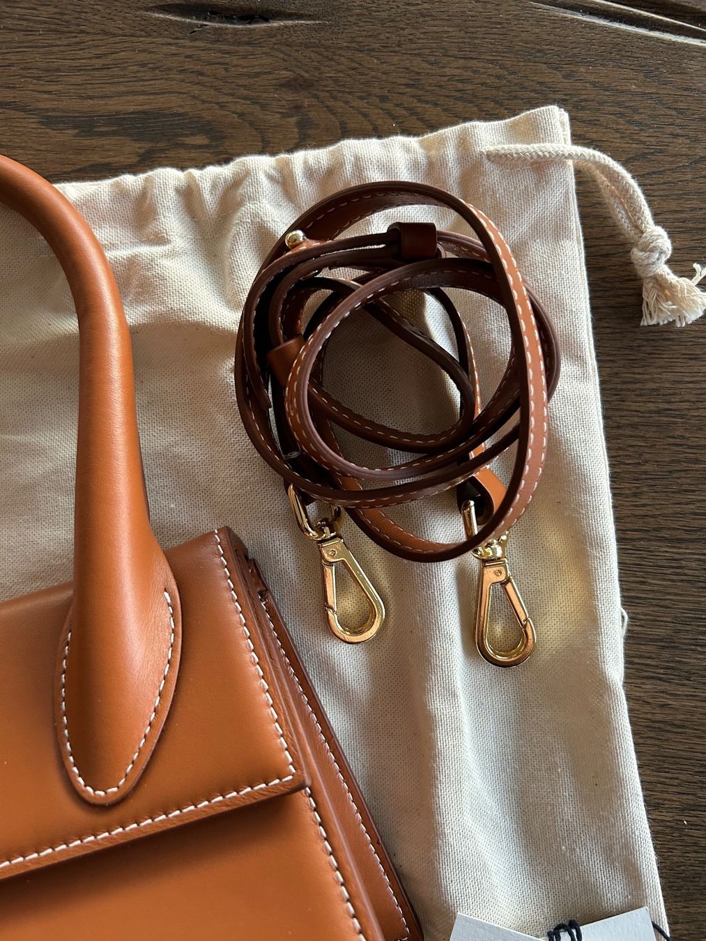 Jacquemus Taschen für Damen: Jacquemus - The medium Chiquito – Neu und originalverpackt aus Stäfa von Goldkuesten_Boutique 4