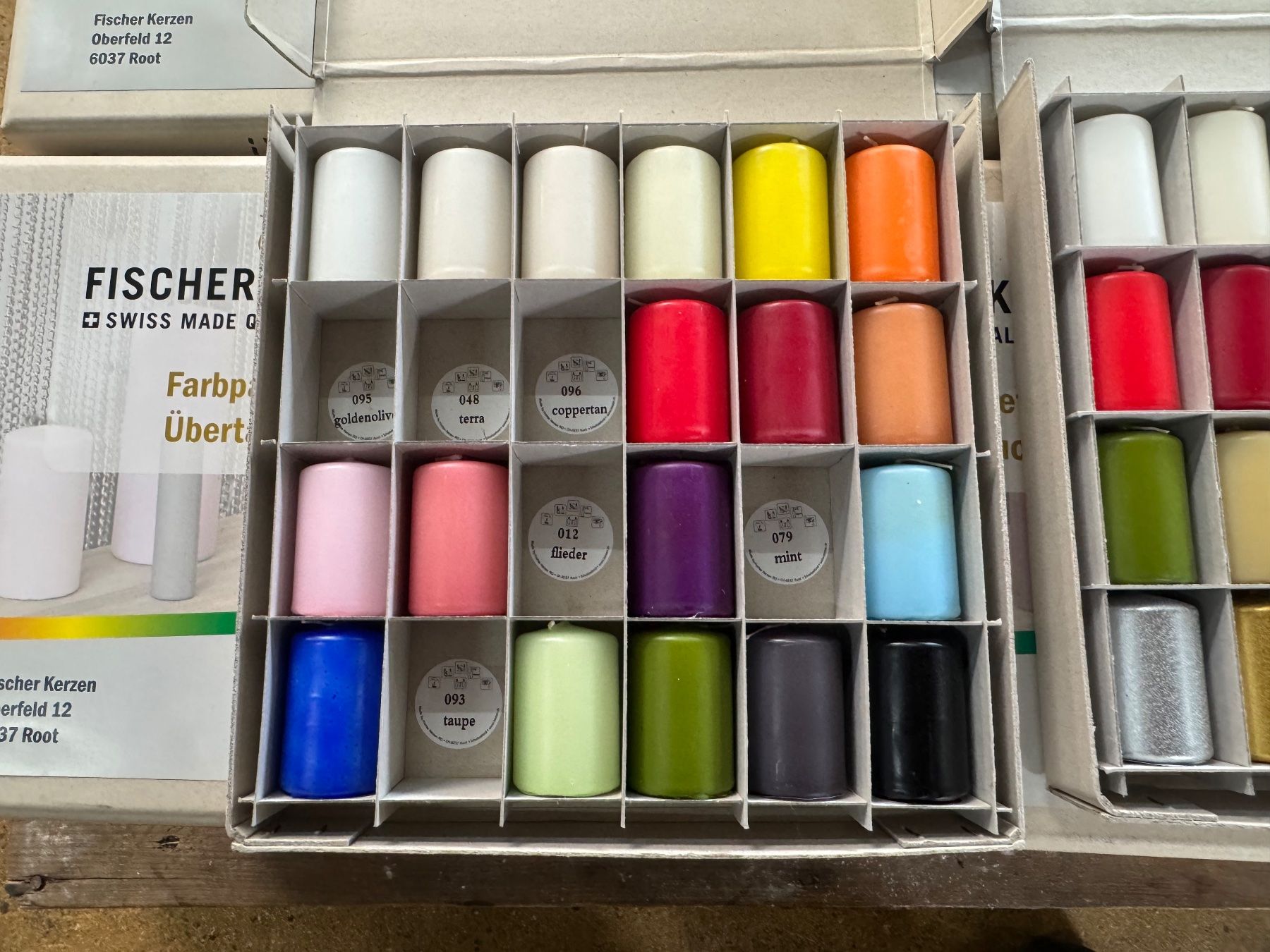 Candele: 521 Posten Kerzen aus Liquidation – Usato da Derendingen venduto da Meisterstuecke 1