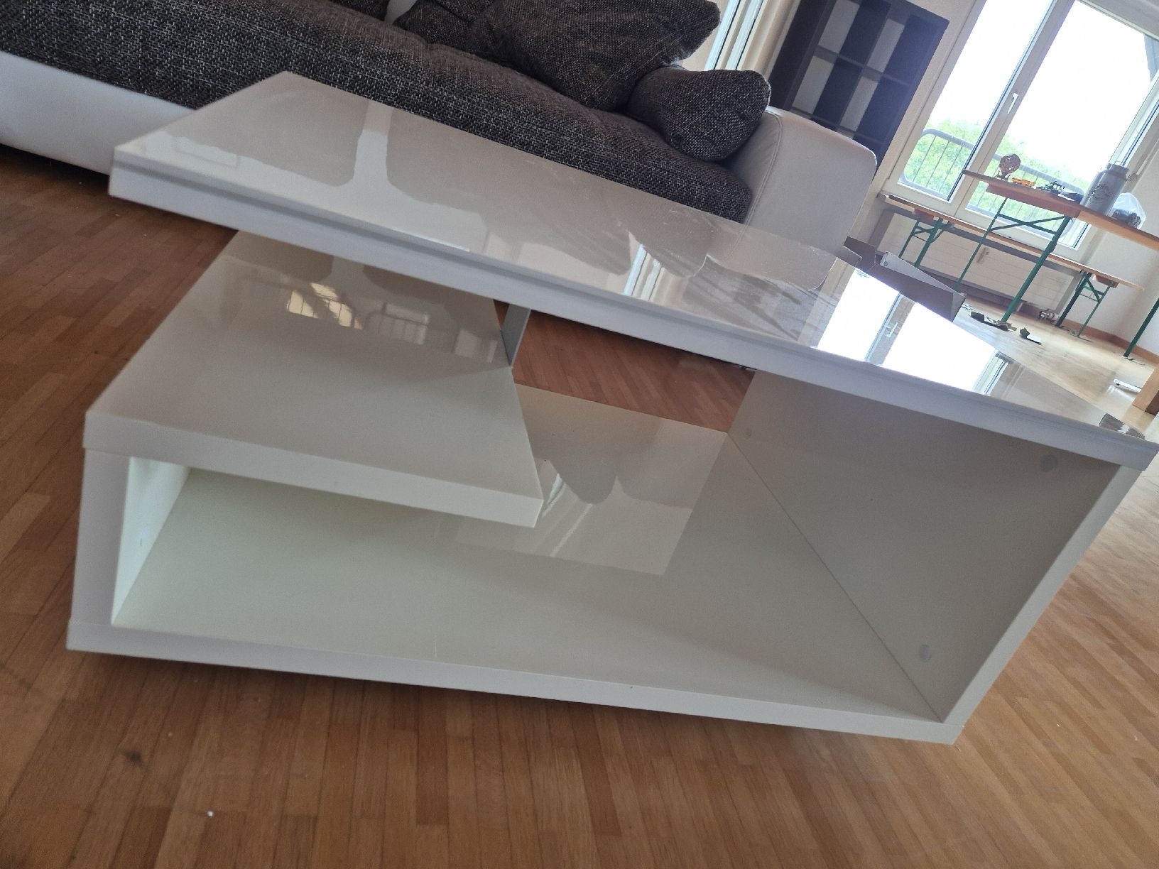 Tische: Wohnzimmer Tisch – Gebraucht aus Weinfelden von yan_9h9q 2
