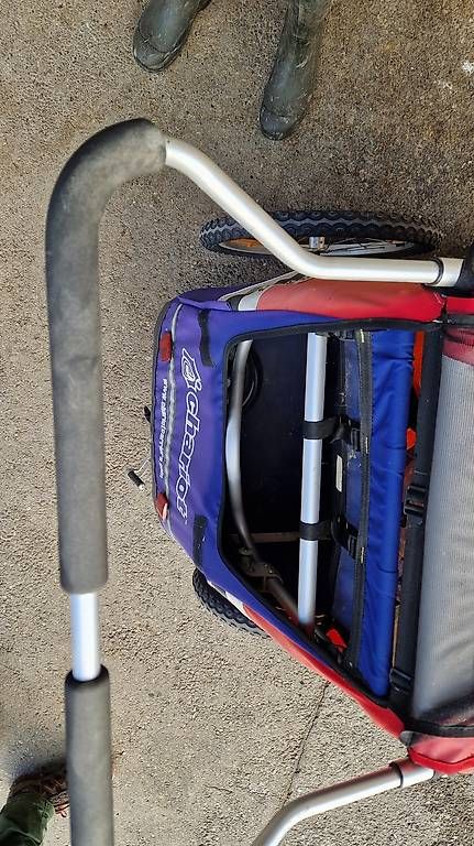Rimorchi: Kinder velo wagen – Usato da Münsingen venduto da liz_kg5w 1