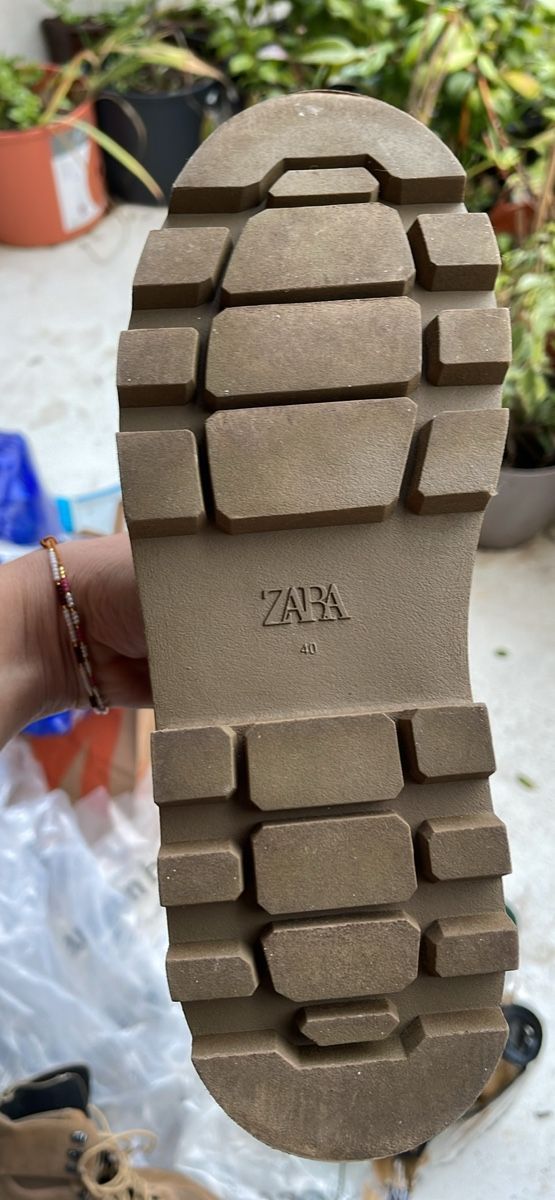 Zara Scarpe da donna: Zara Wildleder Boots/ Neuwertig/ Versand Möglich – Usato da Zürich venduto da Fashionista00 3