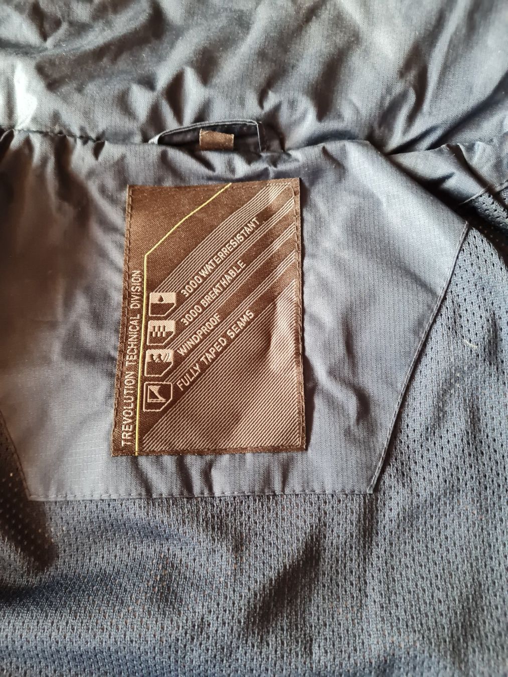 Giacche & Cappotti: Veste neuve (taille 128) – Usato da Châtelaine venduto da Mariabella 1