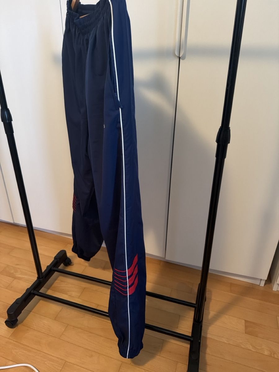 Adidas Hosen: Adidas training  – Gebraucht aus Sementina von bru_vpp5 1