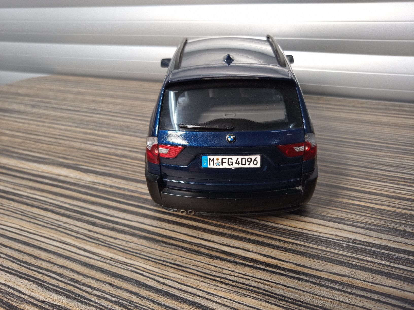 Kyosho Modellautos: BMW X3 dunkelblau von Kyosho – Gebraucht aus Reiden von Zofi-Brocki 2
