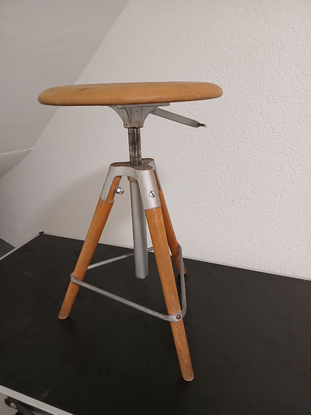 Girsberger Tabourets: Girsberger Werkstatthocker  – D'occasion à Rüdtligen par winunan 1