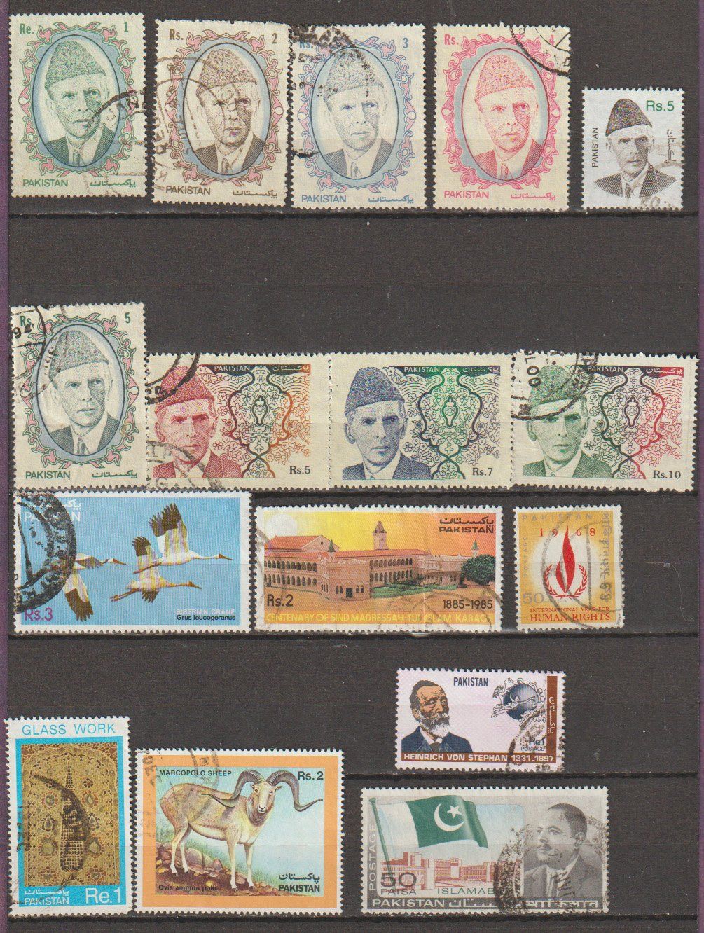 Tutti i francobolli: Pakistan Série Ancienne Diverses Valeurs – Usato da Crans-Montana venduto da kira56