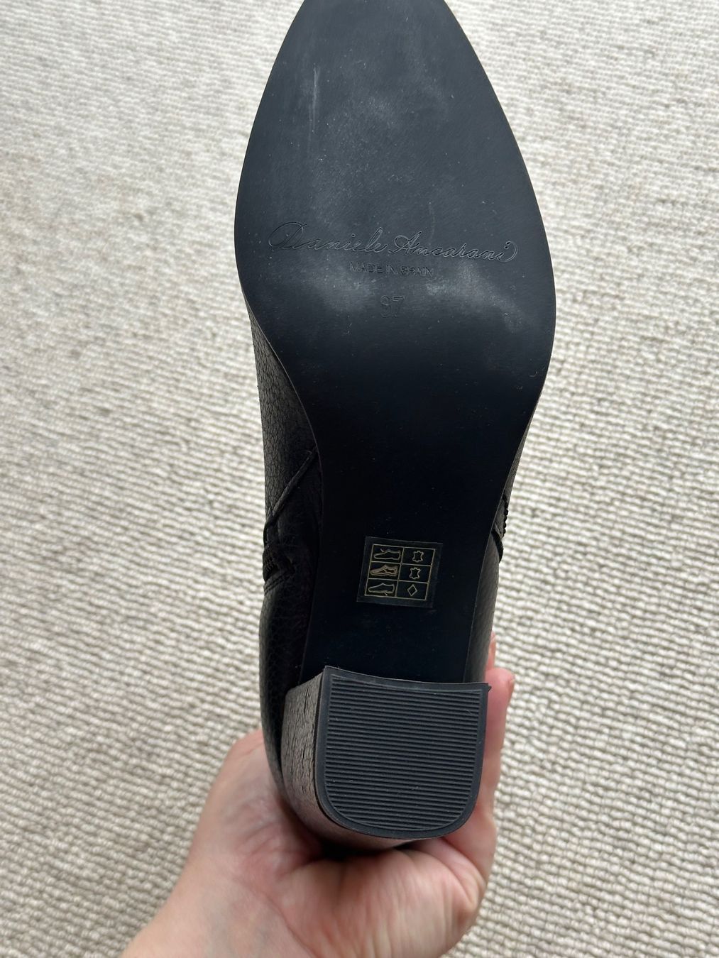 Damenschuhe: Bottines noires cuir pointure 37 comme neuves – Gebraucht aus Vevey von lua_vb2w 1