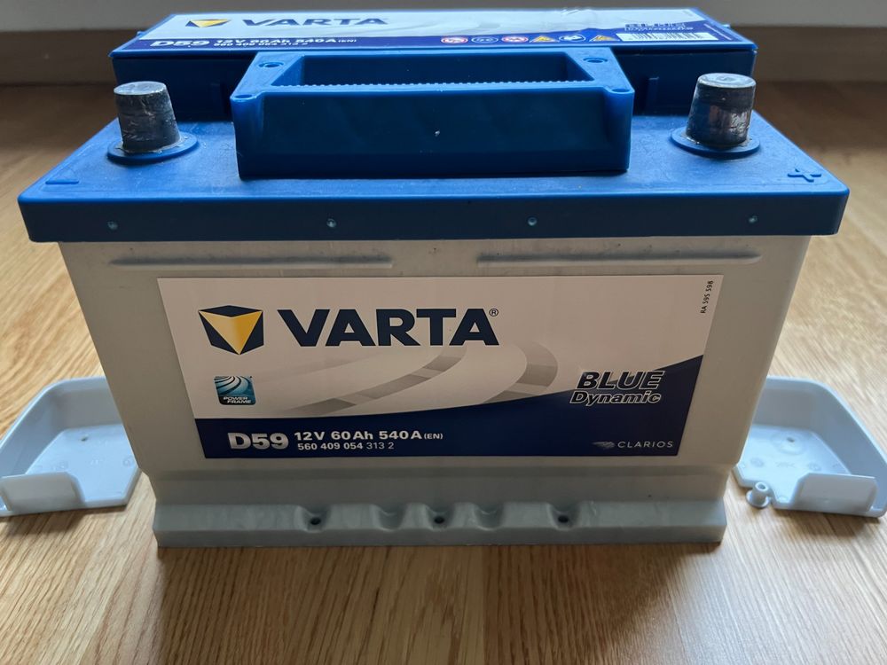 neue Varta D59 - Autobatterie Blue Dynamic 12V / 60Ah / 540A | Kaufen ...