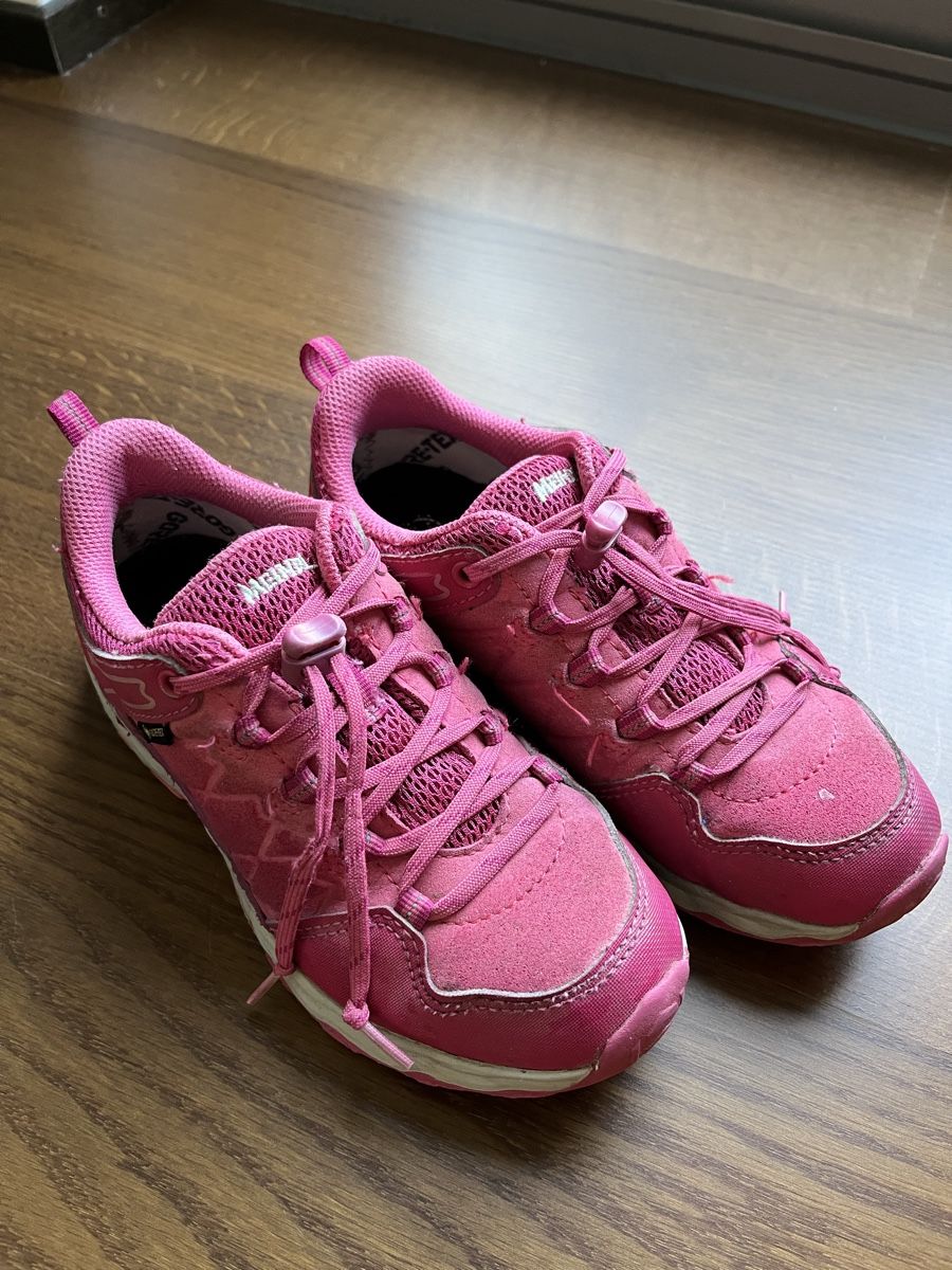 Meindl Scarpe per ragazze: Meindl Wanderschuhe Ontario Junior GTX 31 – Usato da Meilen venduto da Blumenmeer86