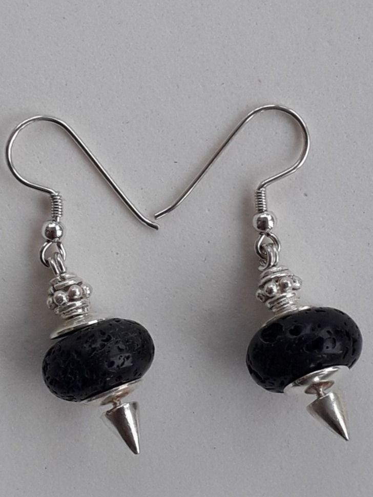 Orecchini pendenti & Orecchini a lobo: Silber Ohrhänger mit Lavastein – Nuovo e nell'imballaggio originale da Winistorf venduto da acreativ2