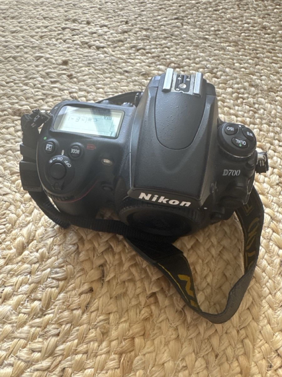 Nikon Fotocamera: Nikon D700 – Usato da Luzern venduto da hzm007