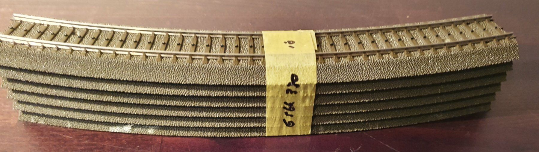 Märklin Modellini di ferrovie: MÄRKLIN: 6 X C-GLEISE GEBOGEN 24230 – Usato da Biglen venduto da taunus82