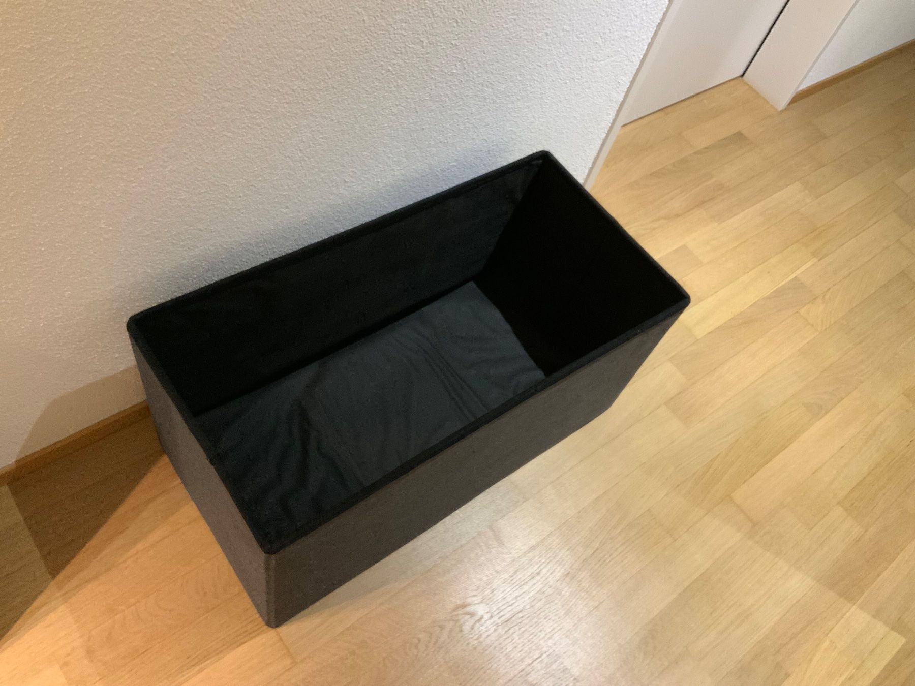 Panchine: Sitzbank mit Stauraum – Usato da Zürich venduto da Hartmila 1
